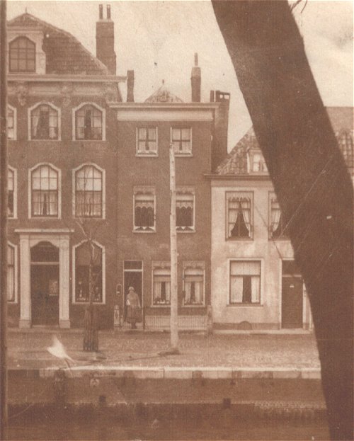 huis-16-17-1922-gr